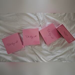 4 unopened Shower Caps sealed in box